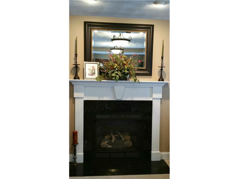 9 Abbott Run Valley Road Cumberland, RI 02864 - Photo 19 of 25 Living Room.