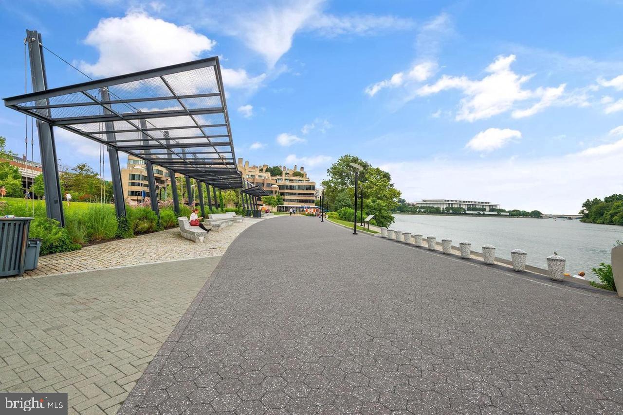 2320 Wisconsin Avenue Northwest, Unit 206 Washington, DC 20007 - Photo 29 of 32 a view of a basket ball ground in front of a building