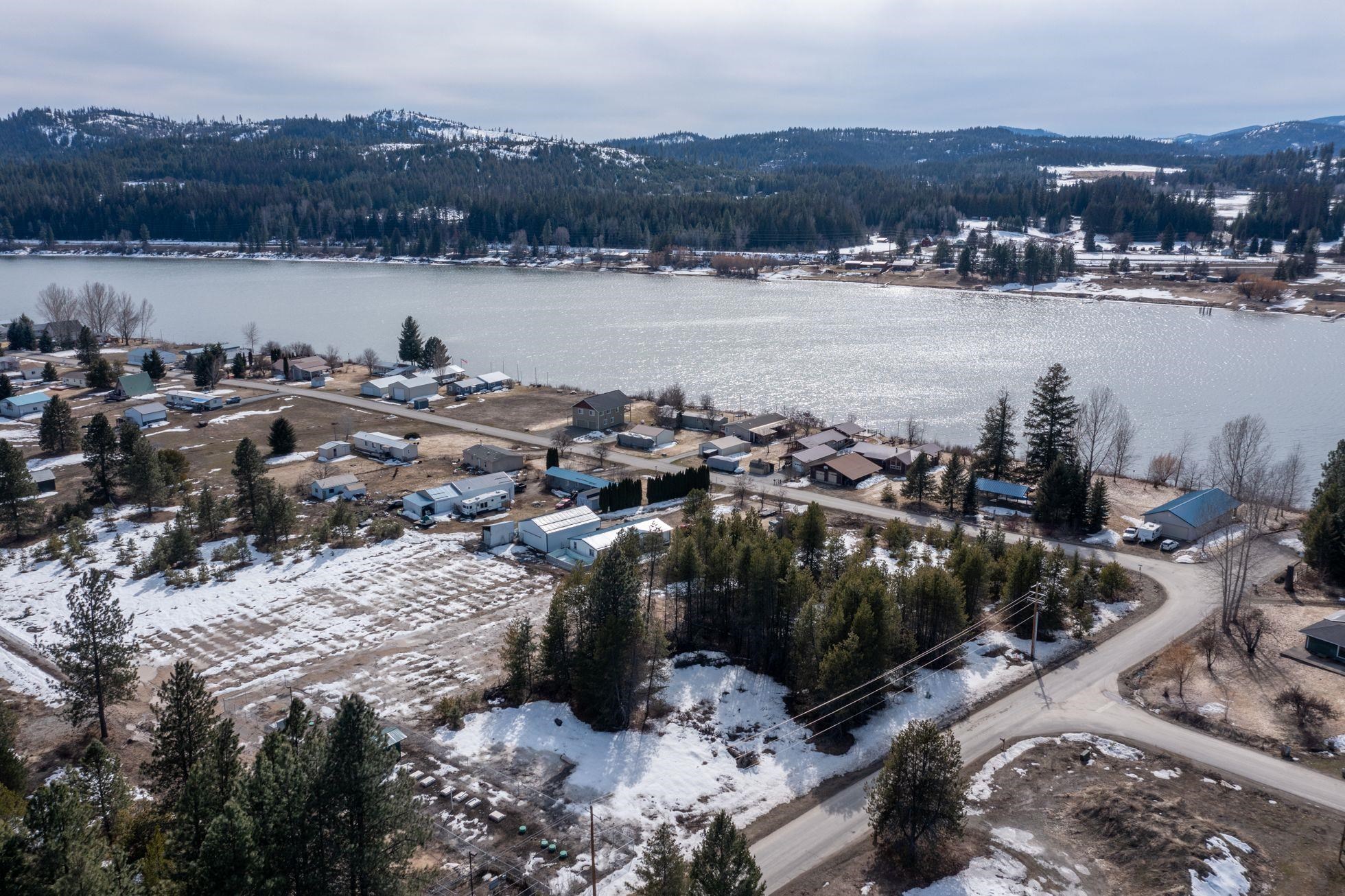 705 Pondoray Shores Road Newport, WA 99156 - Photo 3 of 10