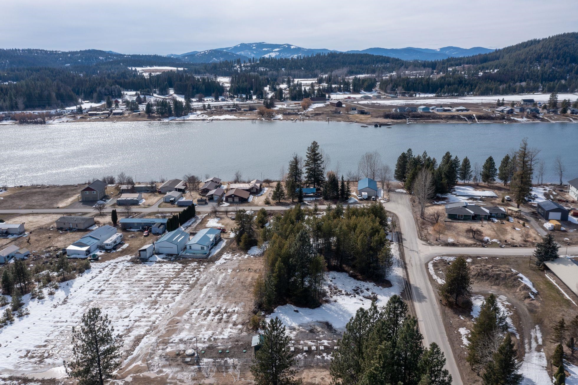 705 Pondoray Shores Road Newport, WA 99156 - Photo 4 of 10