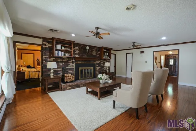 $445,000 | 21321 Samuels Road, Zachary, LA 70791