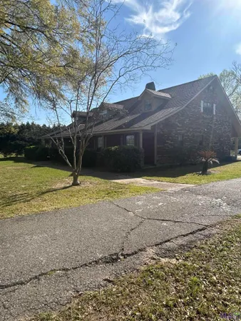 $445,000 | 21321 Samuels Road, Zachary, LA 70791