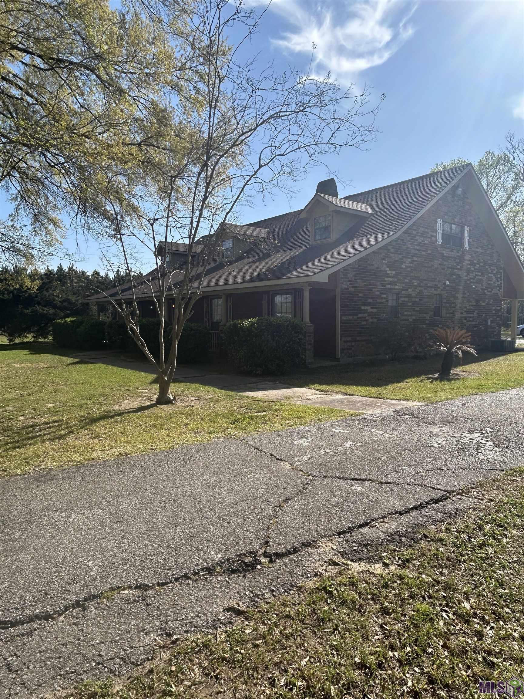 21321 Samuels Road Zachary, LA 70791 - Photo 35 of 48 Front Side View