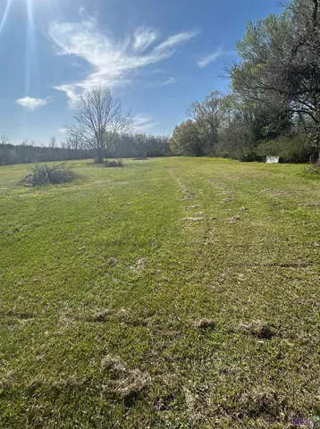 $445,000 | 21321 Samuels Road, Zachary, LA 70791