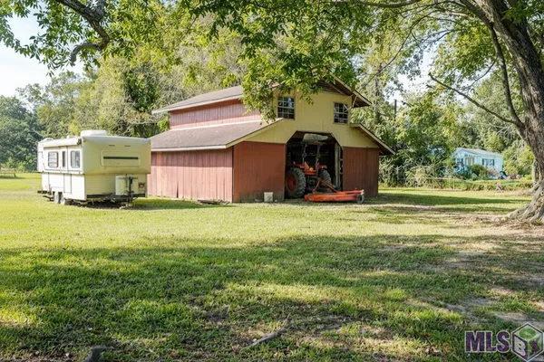 $445,000 | 21321 Samuels Road, Zachary, LA 70791