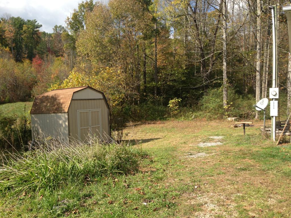 111 George Williams Road Elizabethton, TN 37643 - Photo 15 of 18 Photo 15