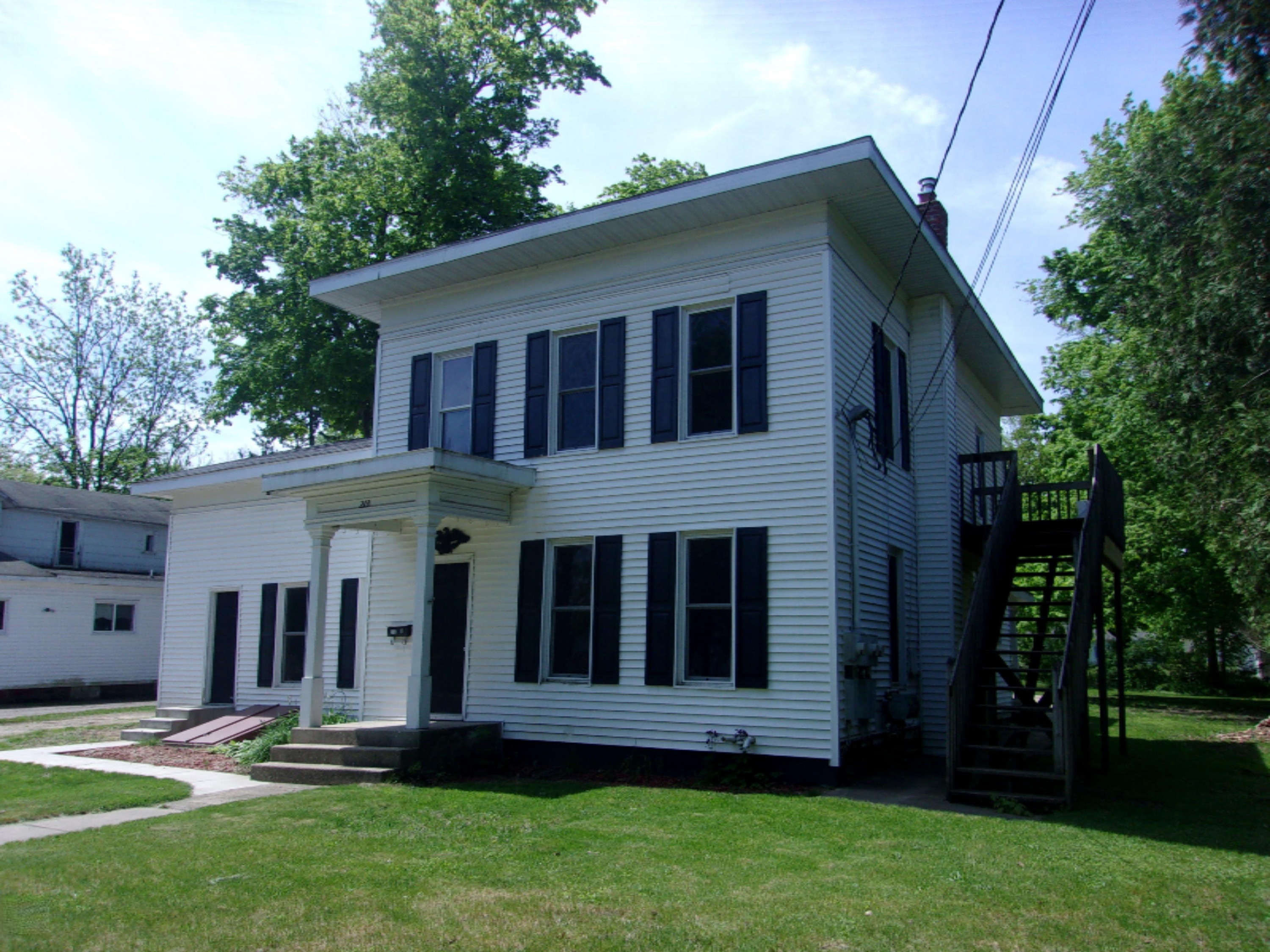 213 North Phelps Street Decatur, MI 49045 - Photo 3 of 29 112_3292