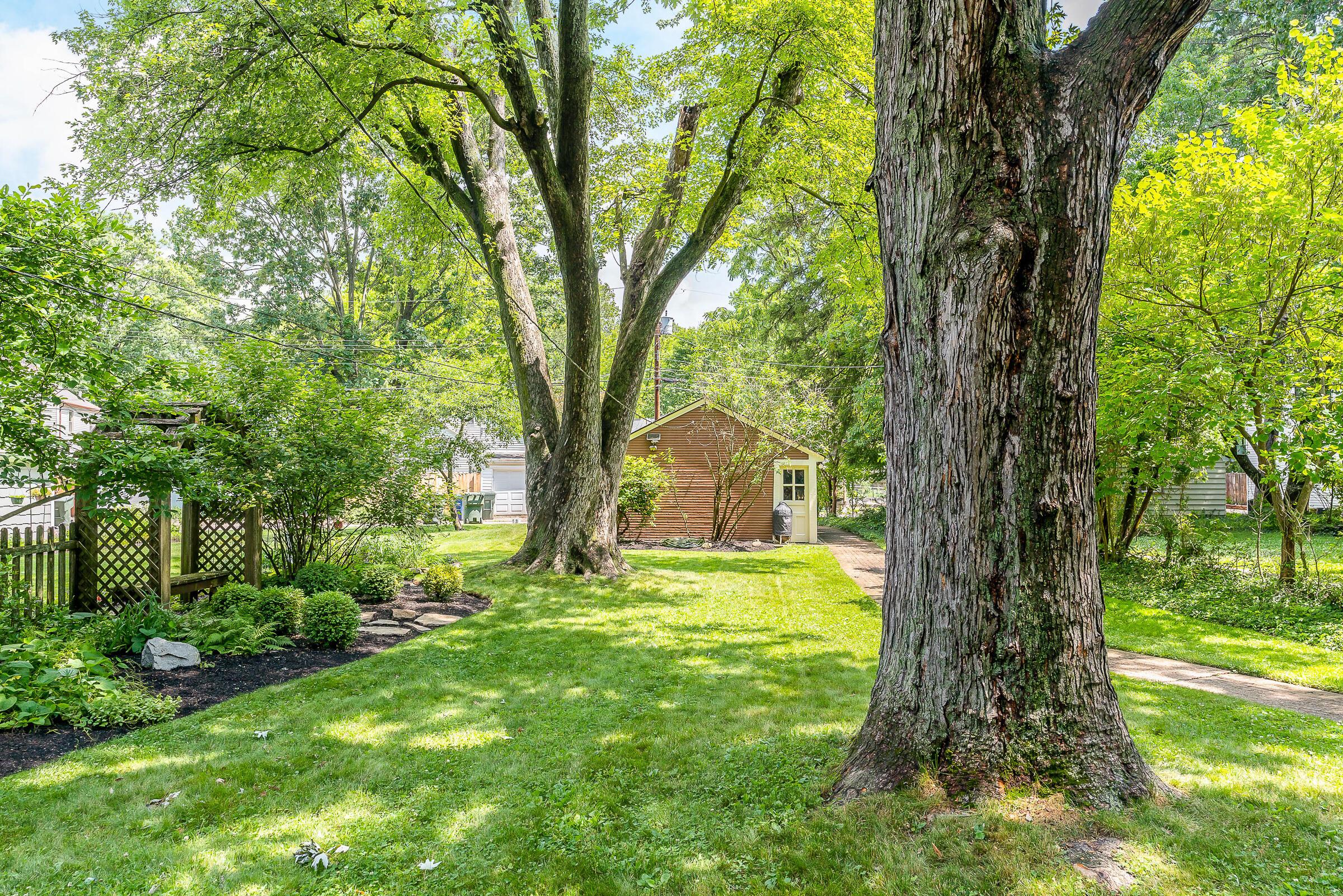 396 Midgard Road Columbus, OH 43202 - Photo 43 of 53 Stone path to garage