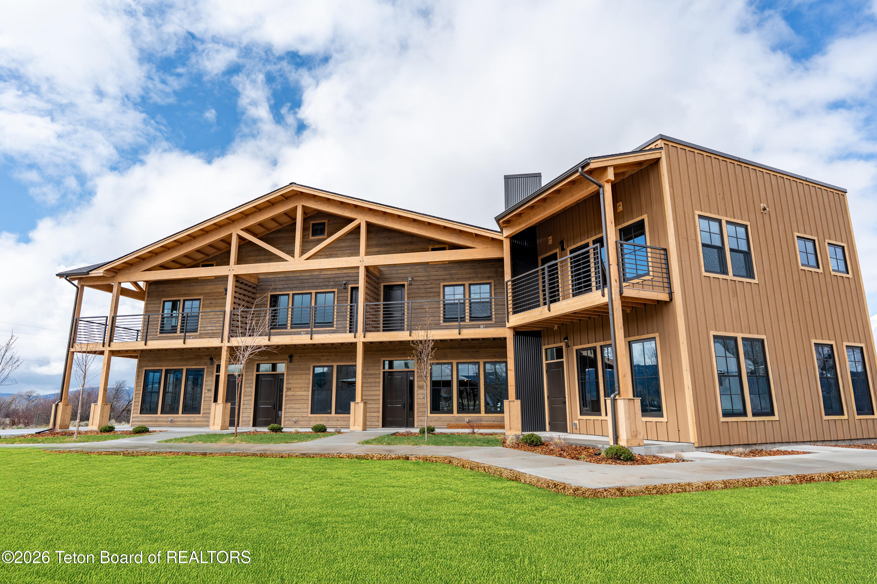 9102 Village Way, Unit 104 Victor, ID 83455 - Photo 17 of 73 DSC03684-HDjhgR-2copy