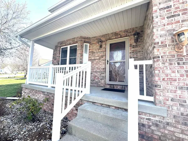 $385,600 | 2683 South Isabel Court, Bloomington, IN 47403