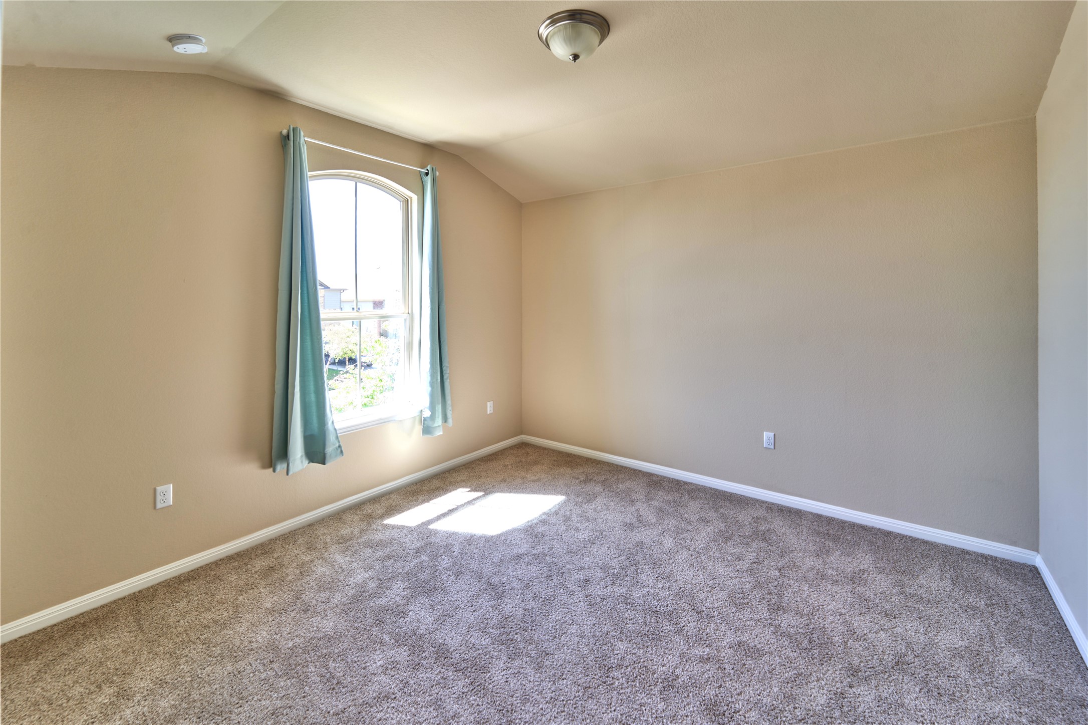 1409 Brooks Way Leander, TX 78641 - Photo 19 of 25 3rd Bedroom