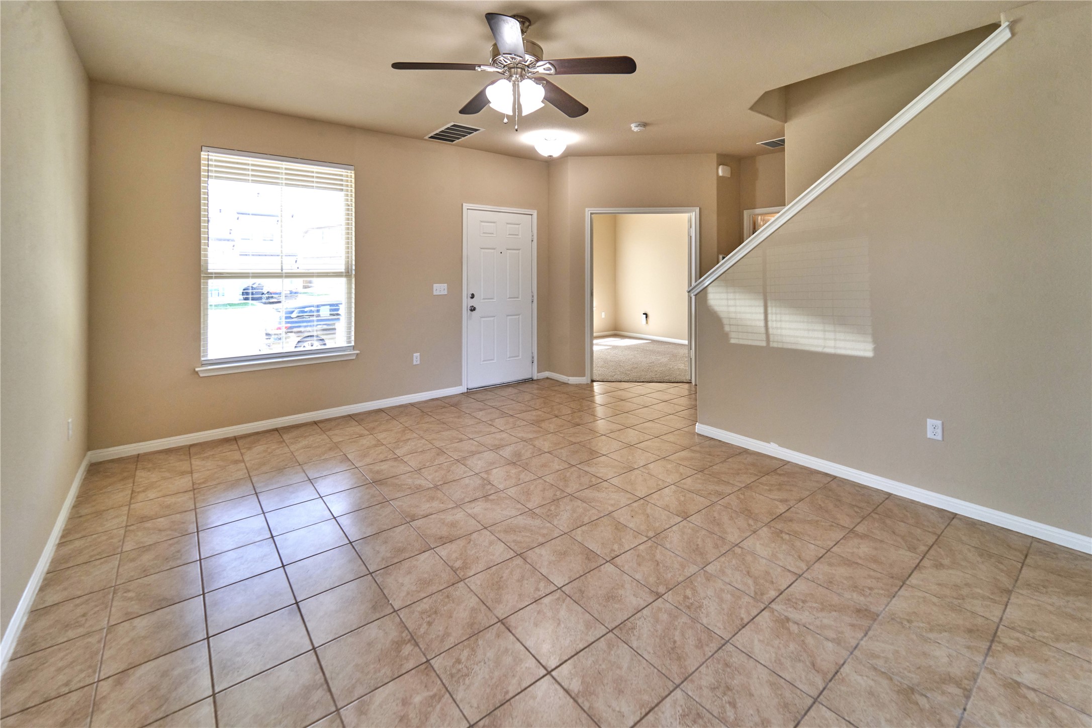 1409 Brooks Way Leander, TX 78641 - Photo 4 of 25 Living Room