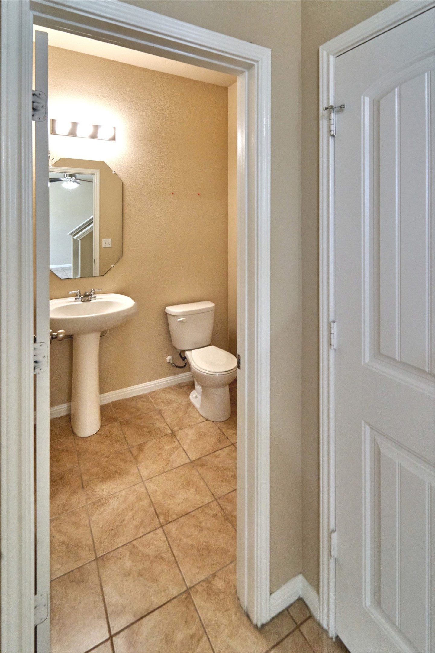 1409 Brooks Way Leander, TX 78641 - Photo 10 of 25 half bath