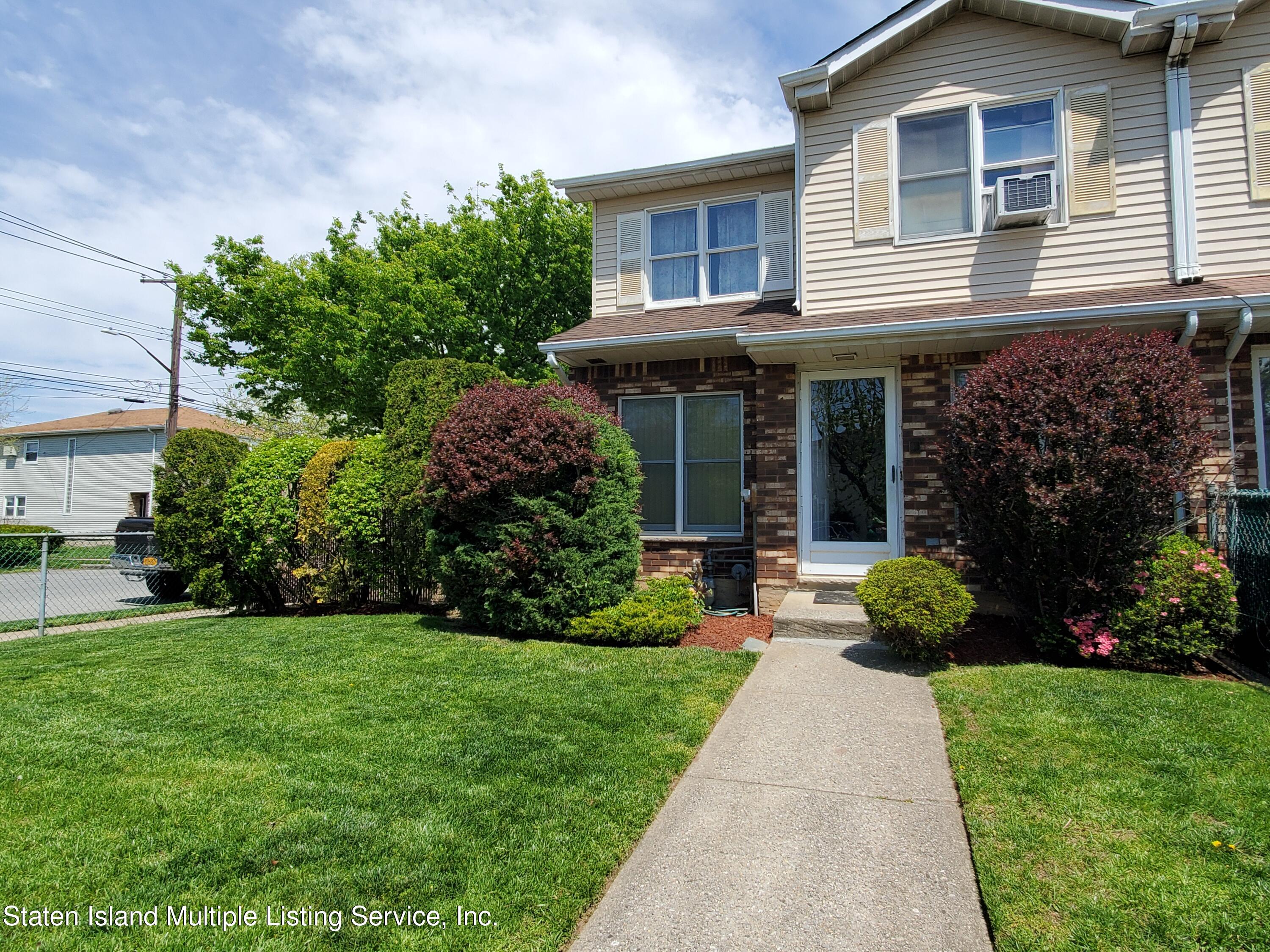 15 Navesink Place, Staten Island, NY 10306 Compass