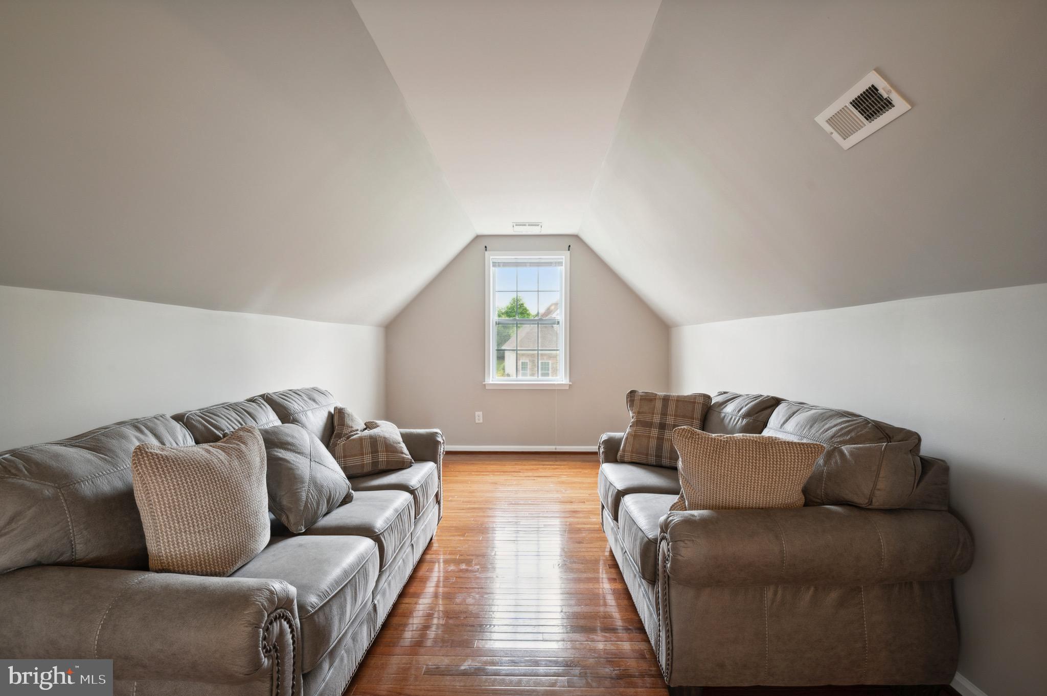 1222 Caitlin Way New Castle, DE 19720 - Photo 28 of 51 Owners Suite Sitting Area