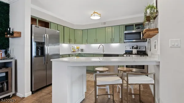 $575,000 | 42A Triumph Court, Unit A, East Rutherford, NJ 07073