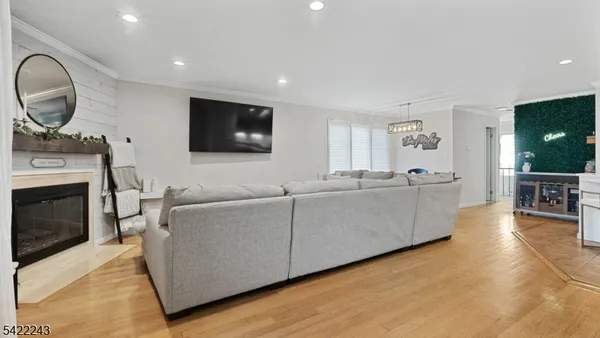 $575,000 | 42A Triumph Court, Unit A, East Rutherford, NJ 07073