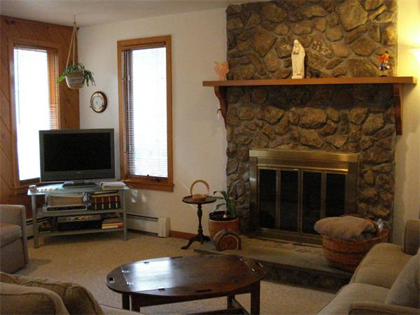 11 Hazel Road Hopkinton, MA 01748 - Photo 23 of 28 Gallery Image 23