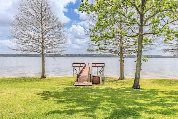 $825,000 | 285 Private Road 5885, Yantis, TX 75497