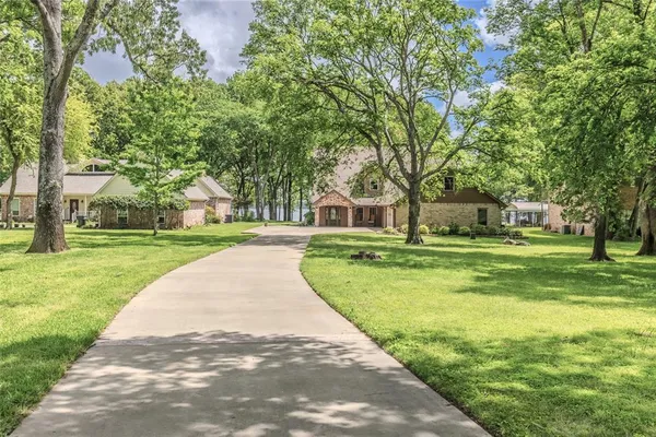 $825,000 | 285 Private Road 5885, Yantis, TX 75497