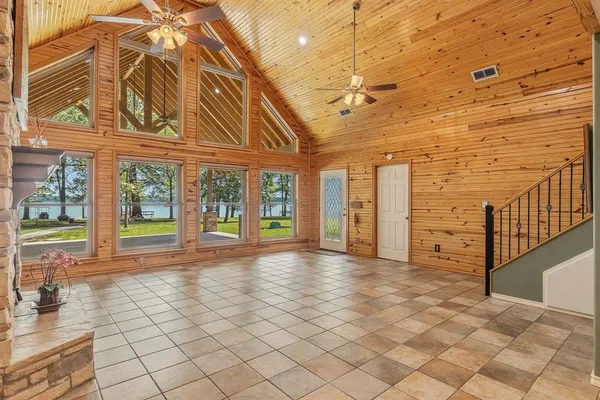 $825,000 | 285 Private Road 5885, Yantis, TX 75497