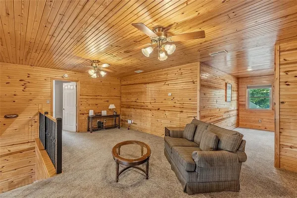 $825,000 | 285 Private Road 5885, Yantis, TX 75497