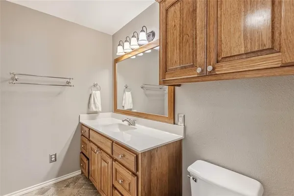 $825,000 | 285 Private Road 5885, Yantis, TX 75497