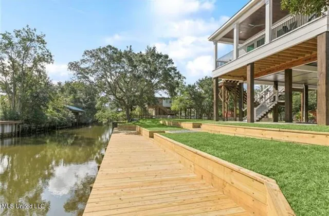 $599,900 | 37 Good Street, Bay St. Louis, MS 39520