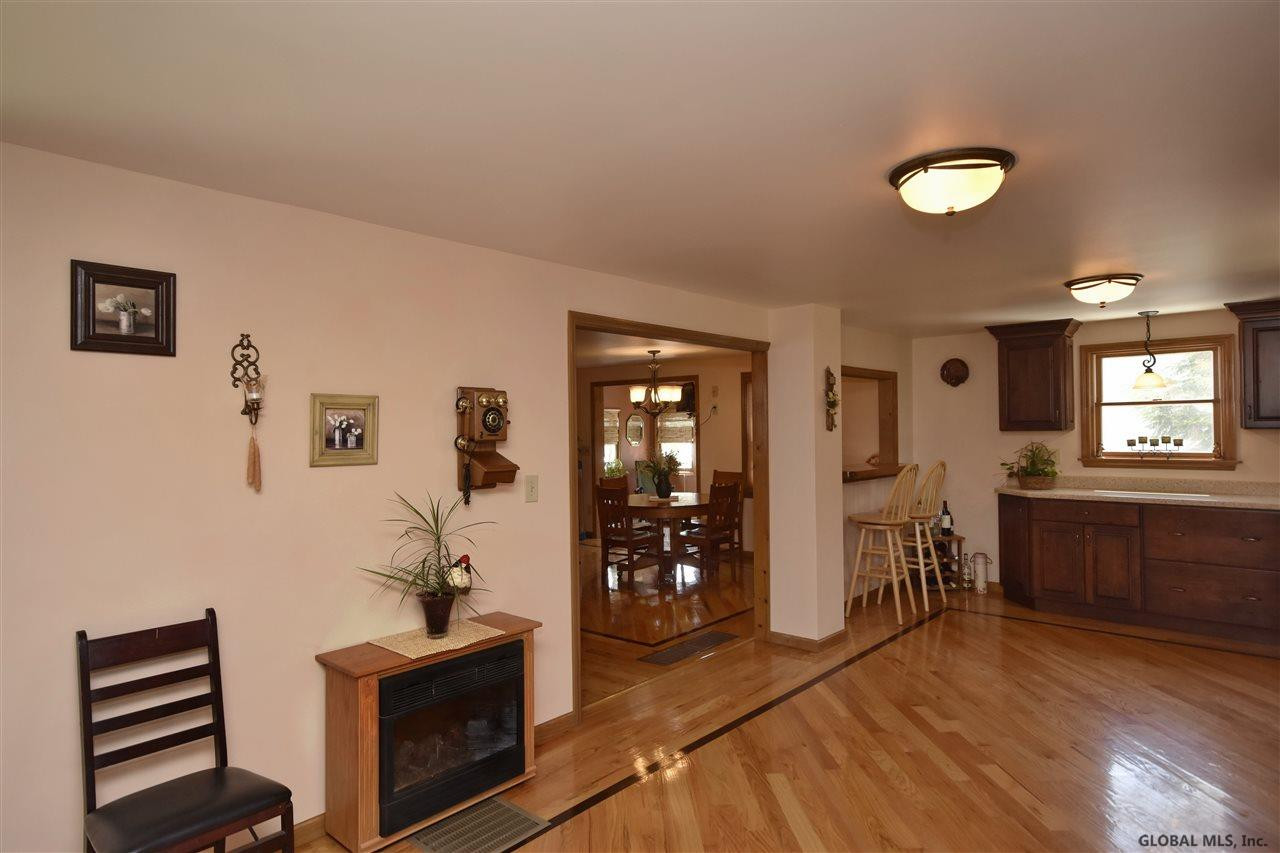21 Towpath Road Stillwater, NY 12170 - Photo 7 of 24 Photo 7