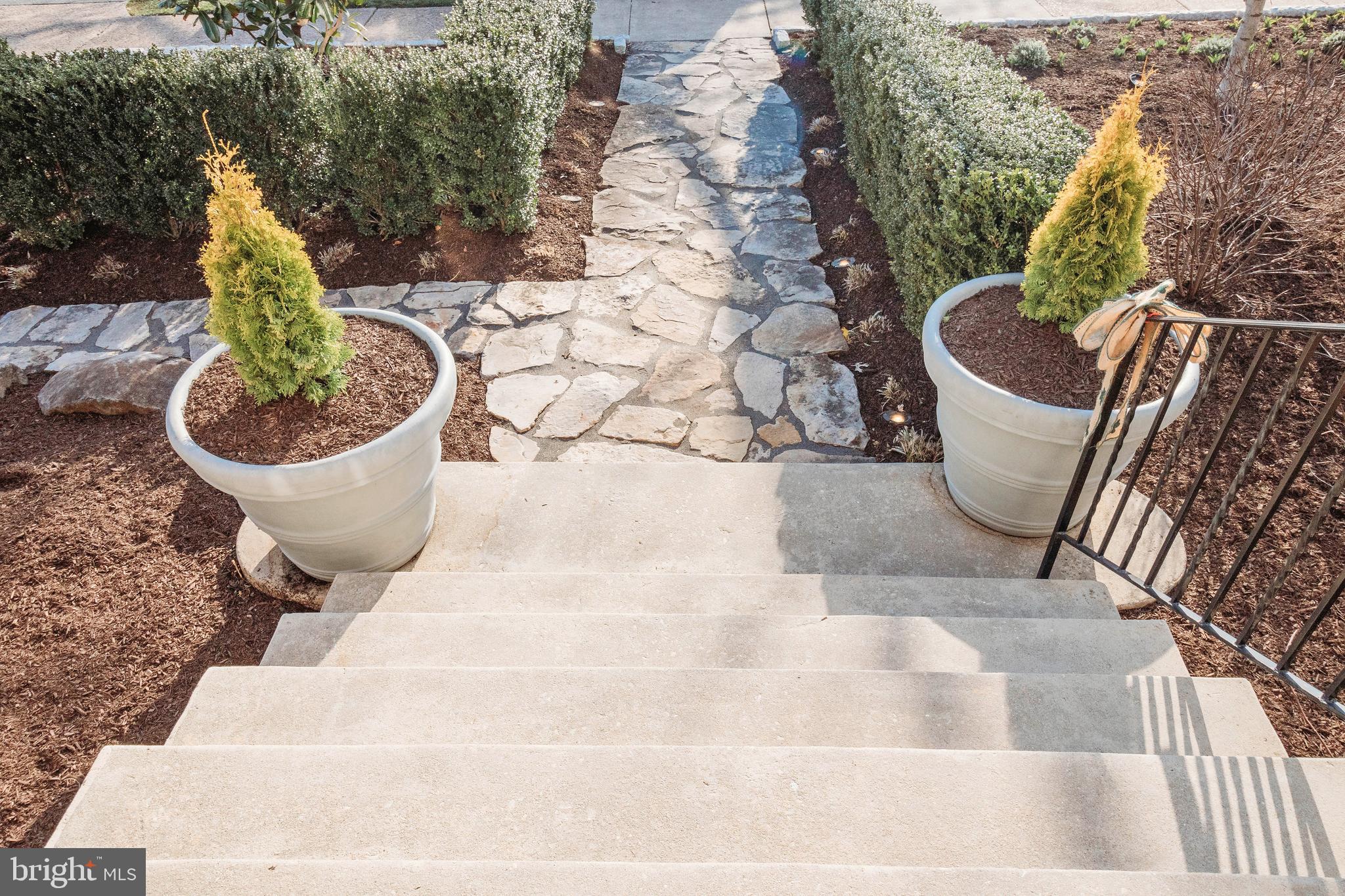 525 Crum Lynne Road Ridley Park, PA 19078 - Photo 12 of 46 Front Steps
