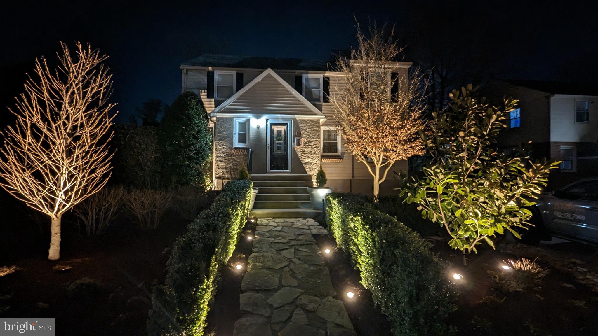 525 Crum Lynne Road Ridley Park, PA 19078 - Photo 8 of 46 Field Stone Walk - Night