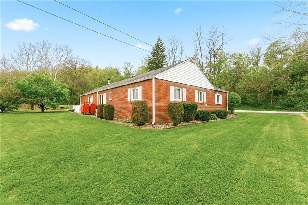 2701 Moyer Road Connellsville, PA 15425 - Photo 17 of 50