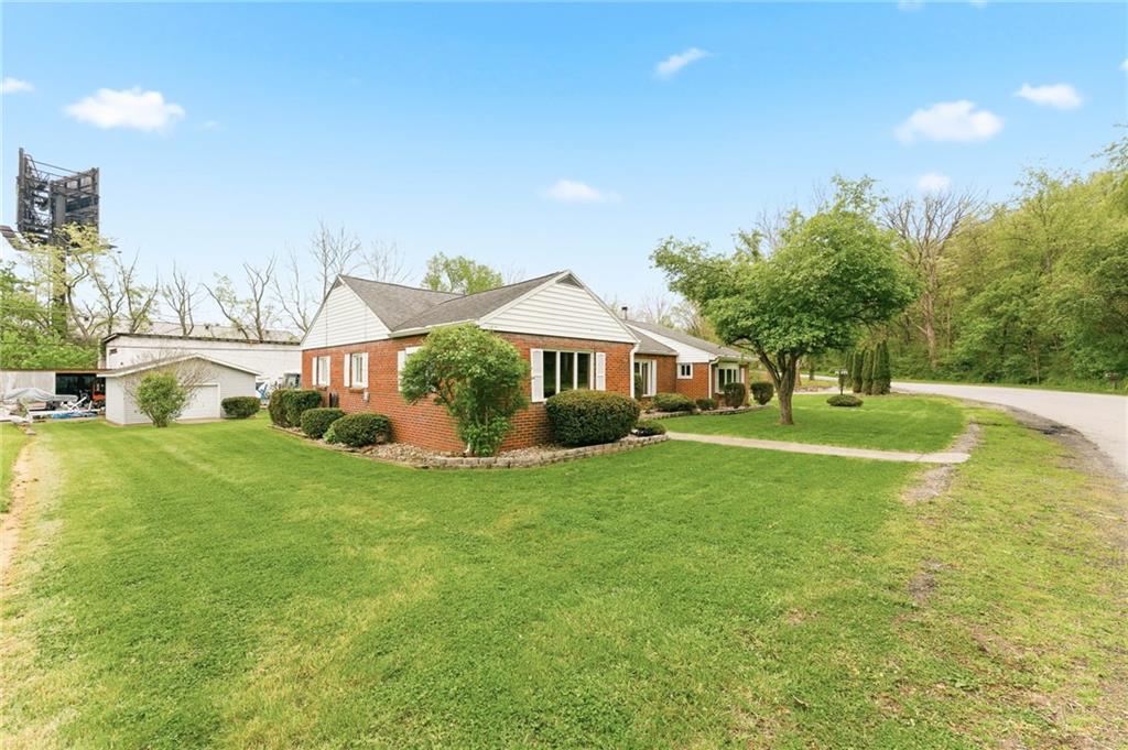 2701 Moyer Road Connellsville, PA 15425 - Photo 6 of 50