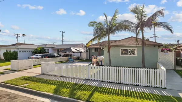 $800,000 | 13003 Arcturus Avenue, Gardena, CA 90249