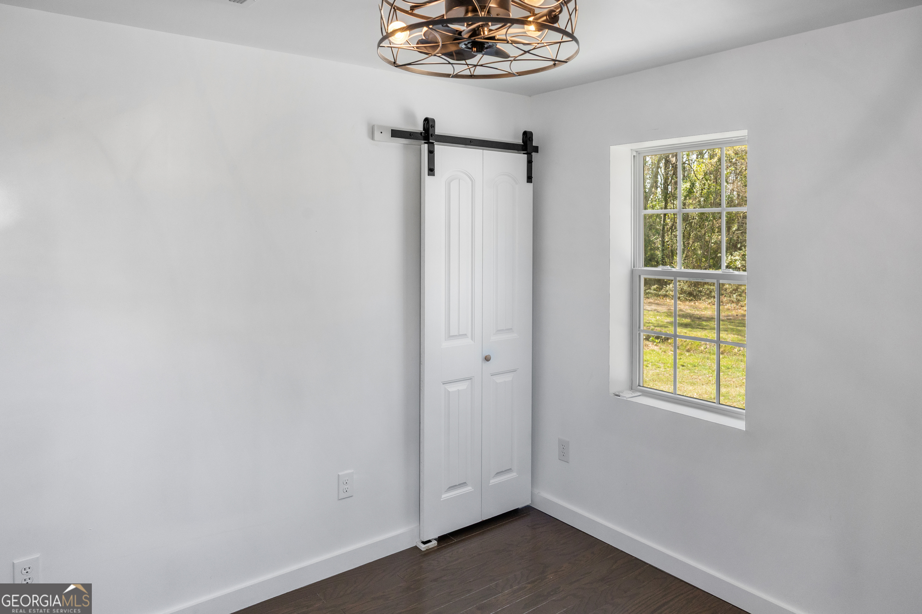 104 Halcyondale Road Sylvania, GA 30467 - Photo 28 of 33 a view of an empty room with a window