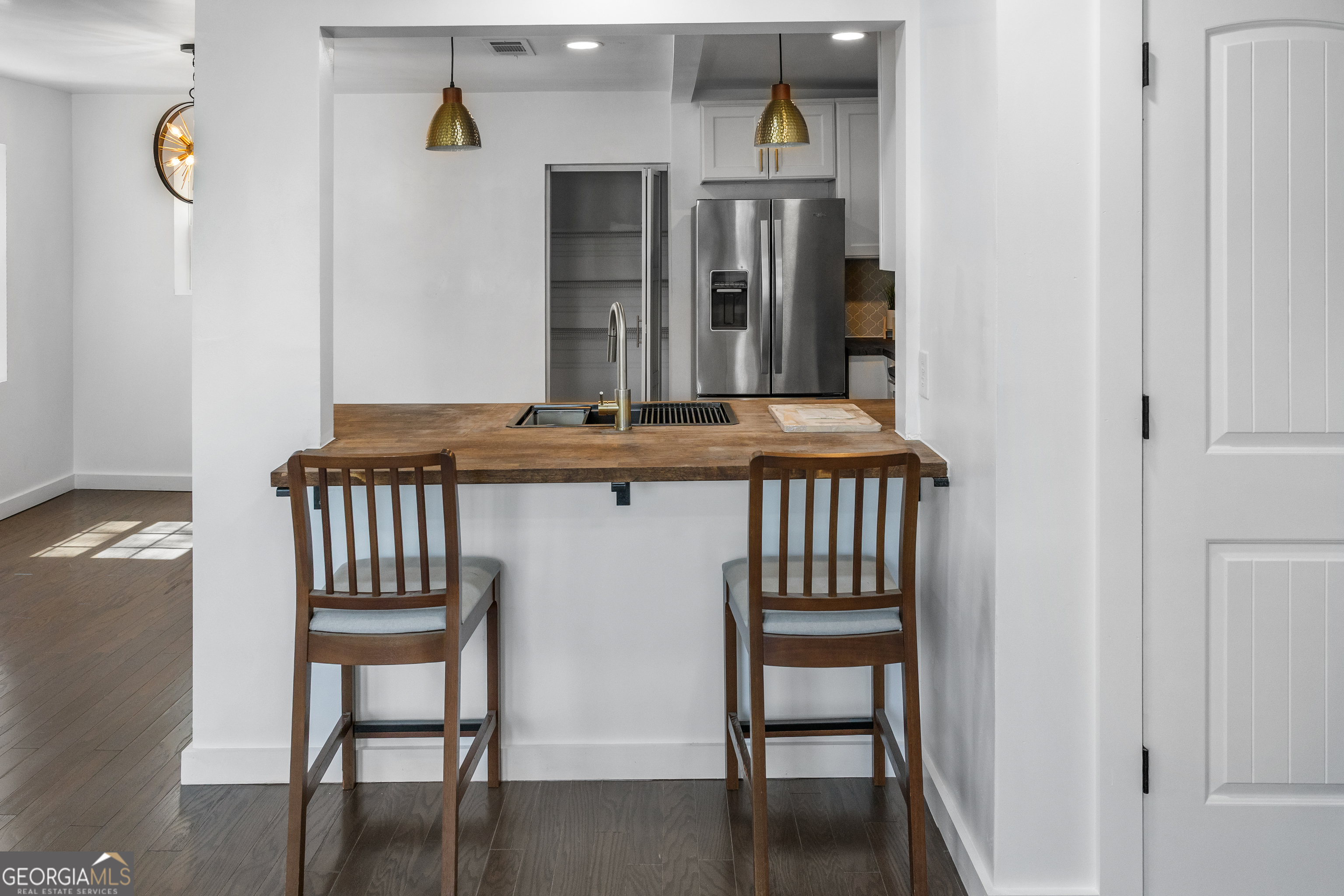 104 Halcyondale Road Sylvania, GA 30467 - Photo 9 of 33 a view of a dining room with furniture