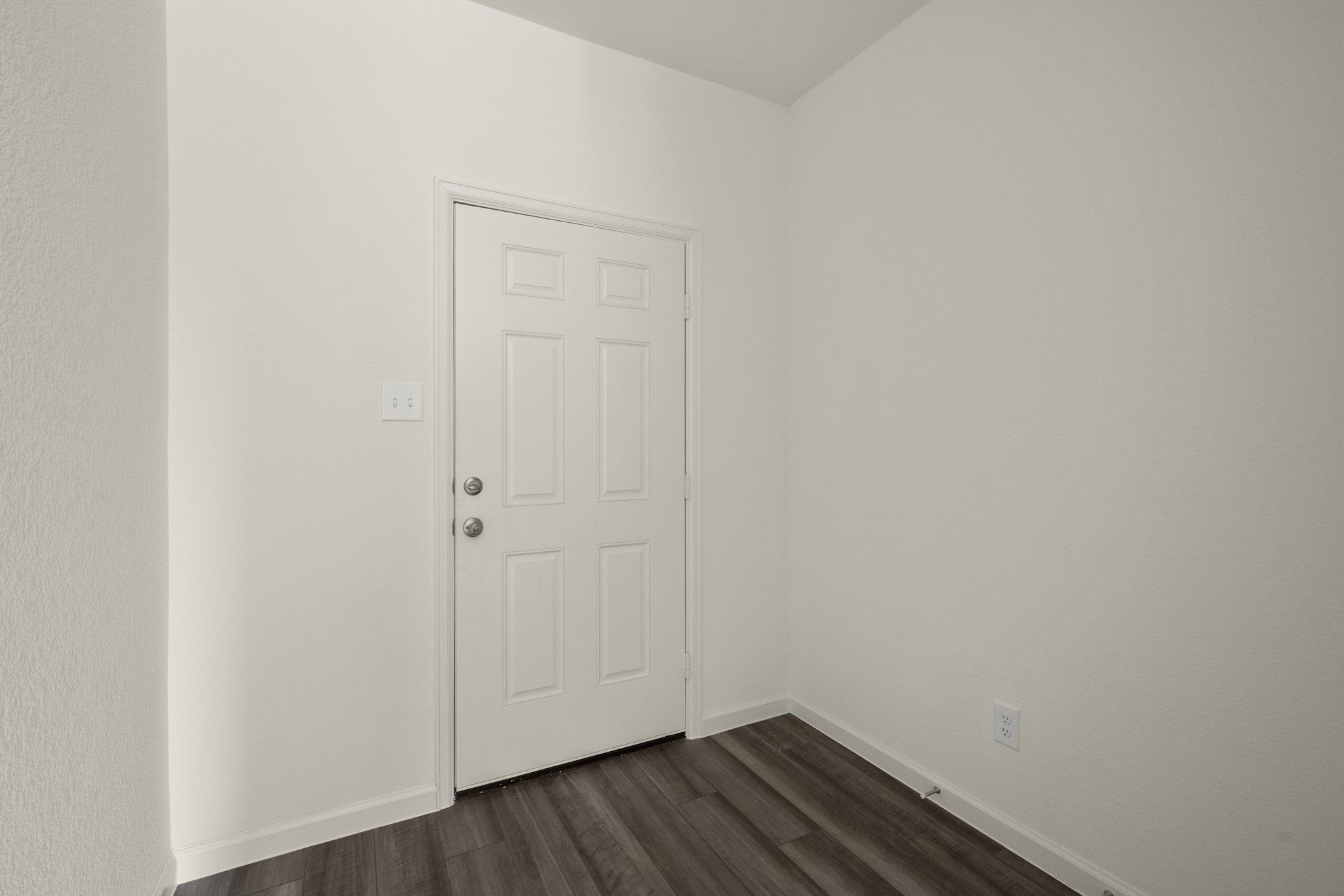 688 Amesbury Road Montgomery, TX 77316 - Photo 6 of 19