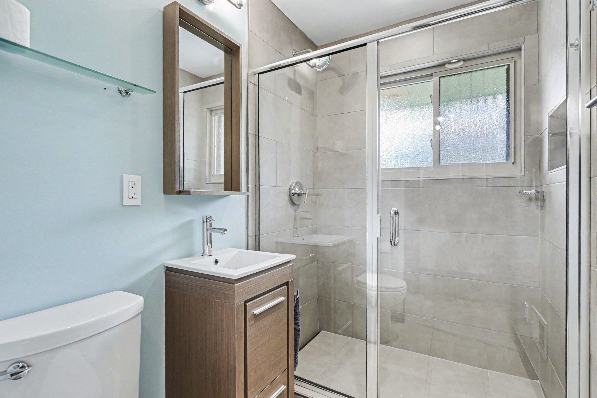 3140 Fishinger Road Columbus, OH 43221 - Photo 13 of 46