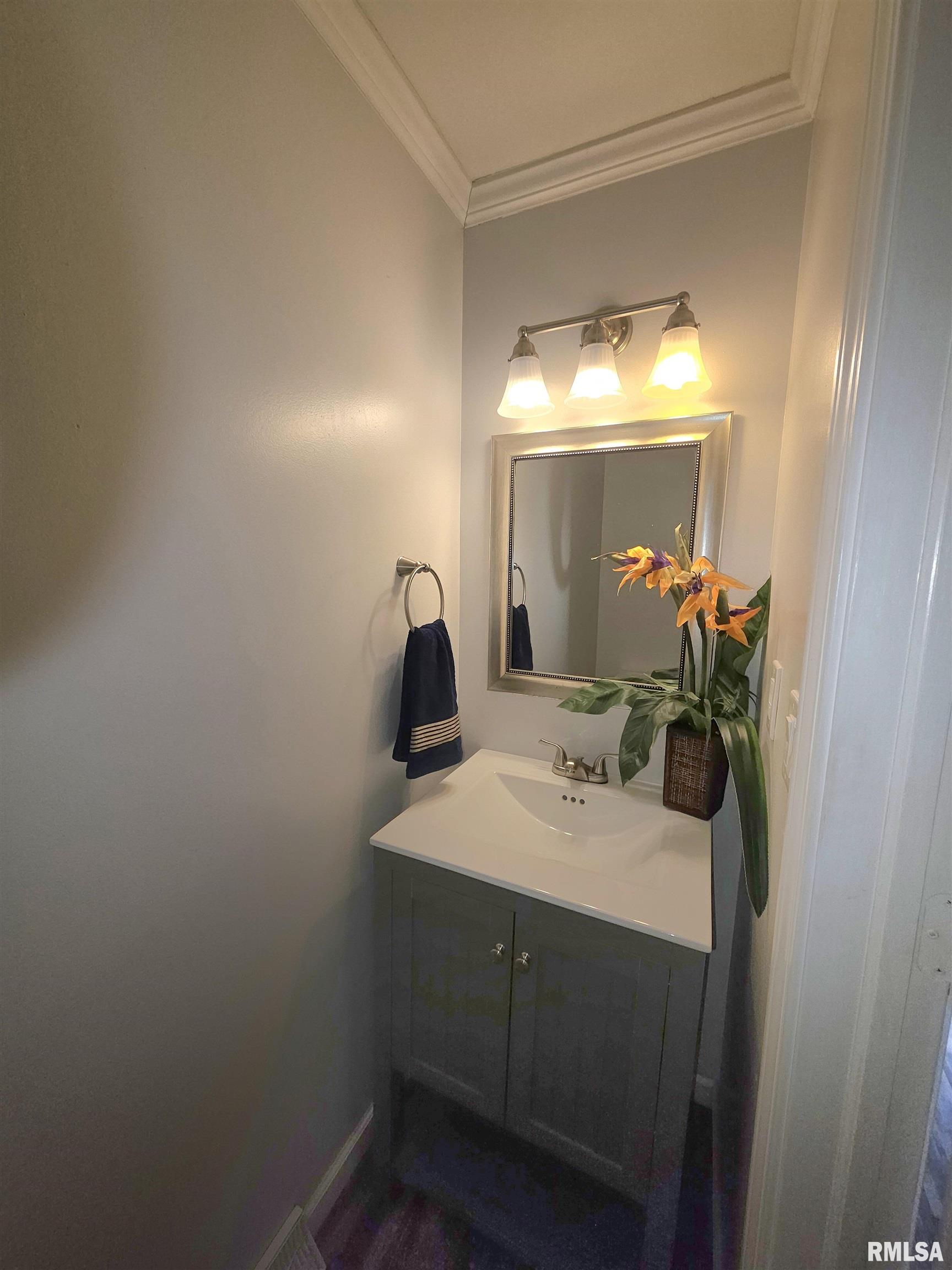 1507 West Queens Court Road Peoria, IL 61614 - Photo 23 of 53