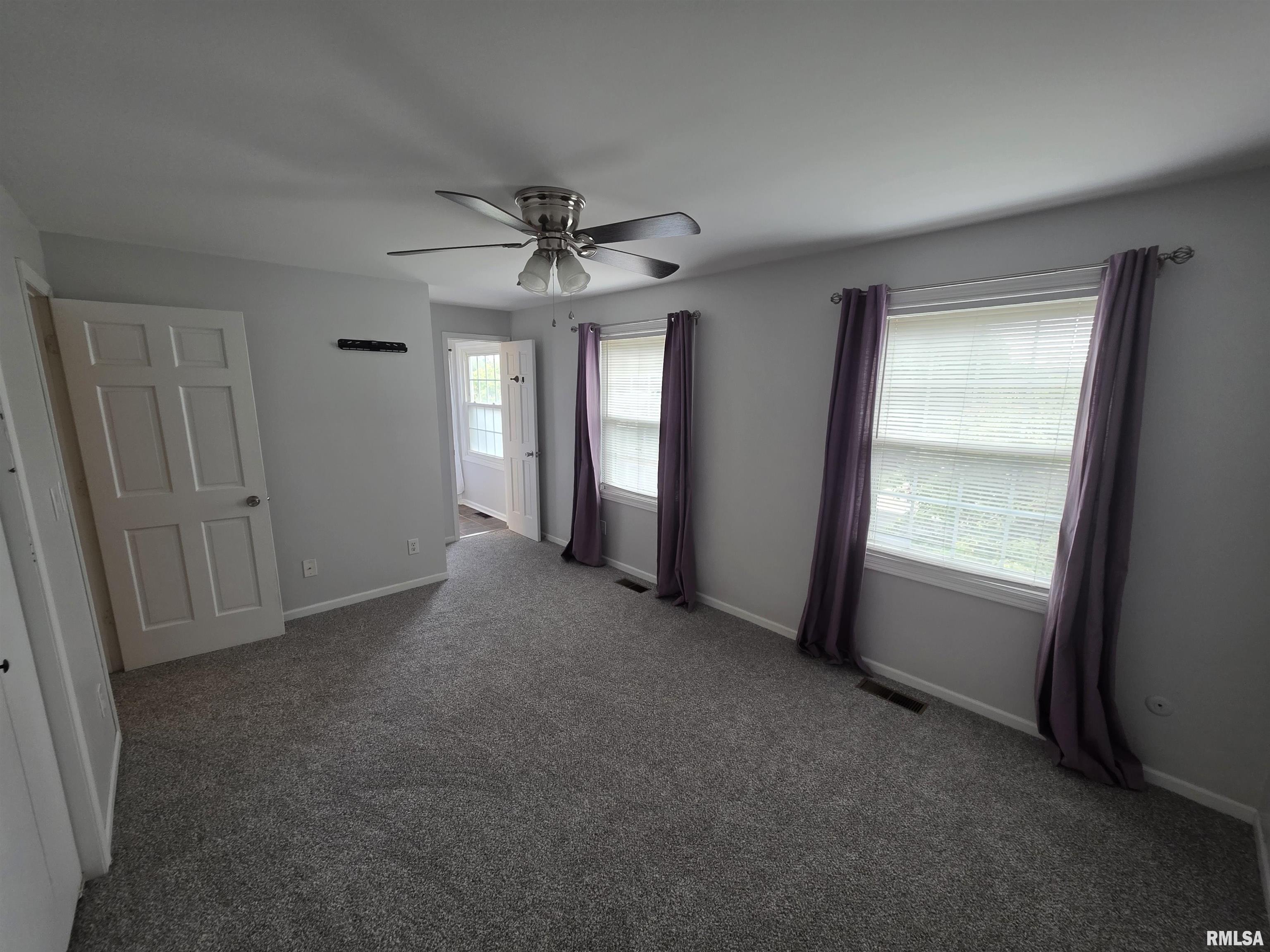 1507 West Queens Court Road Peoria, IL 61614 - Photo 26 of 53