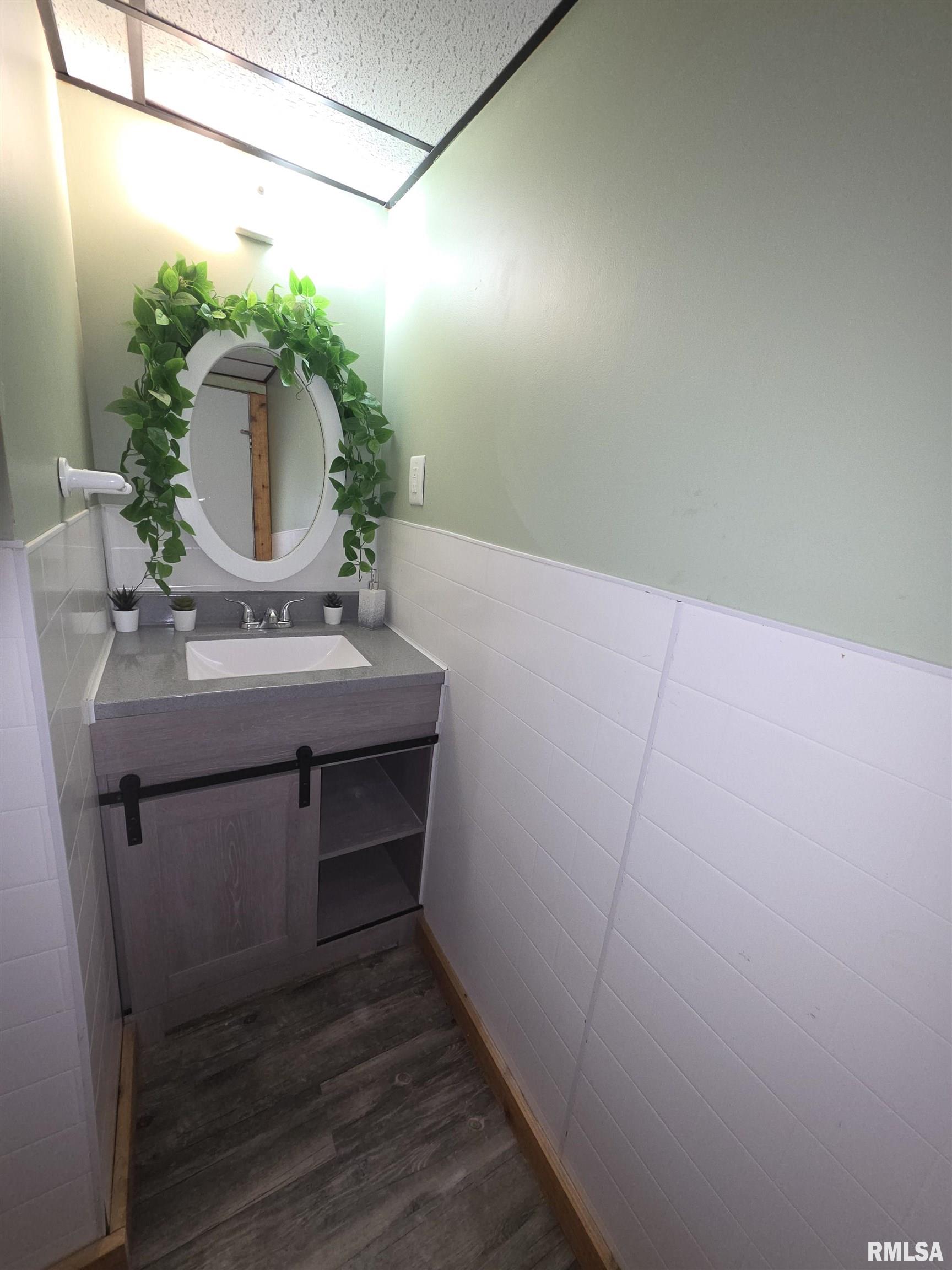 1507 West Queens Court Road Peoria, IL 61614 - Photo 38 of 53