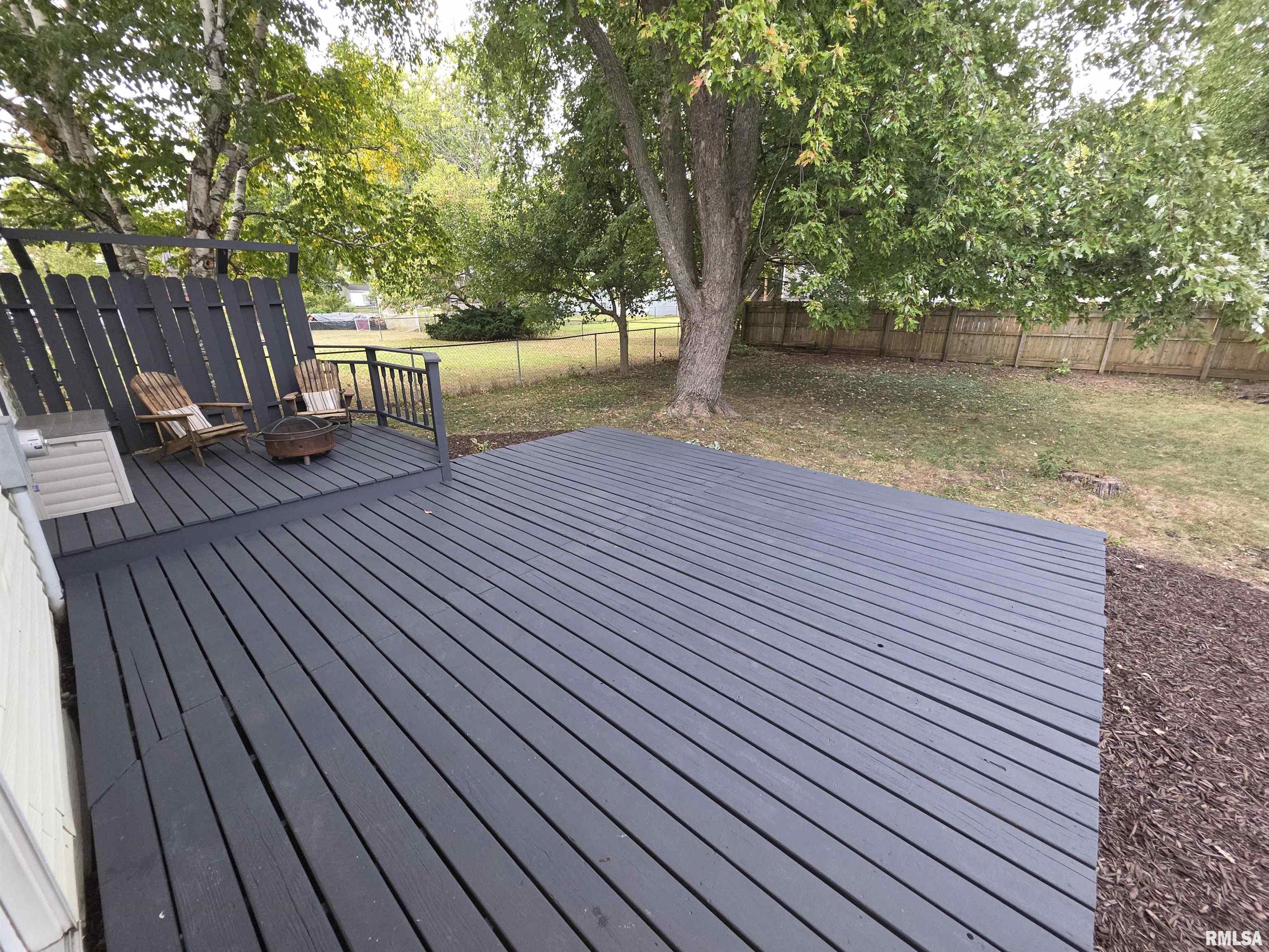 1507 West Queens Court Road Peoria, IL 61614 - Photo 43 of 53