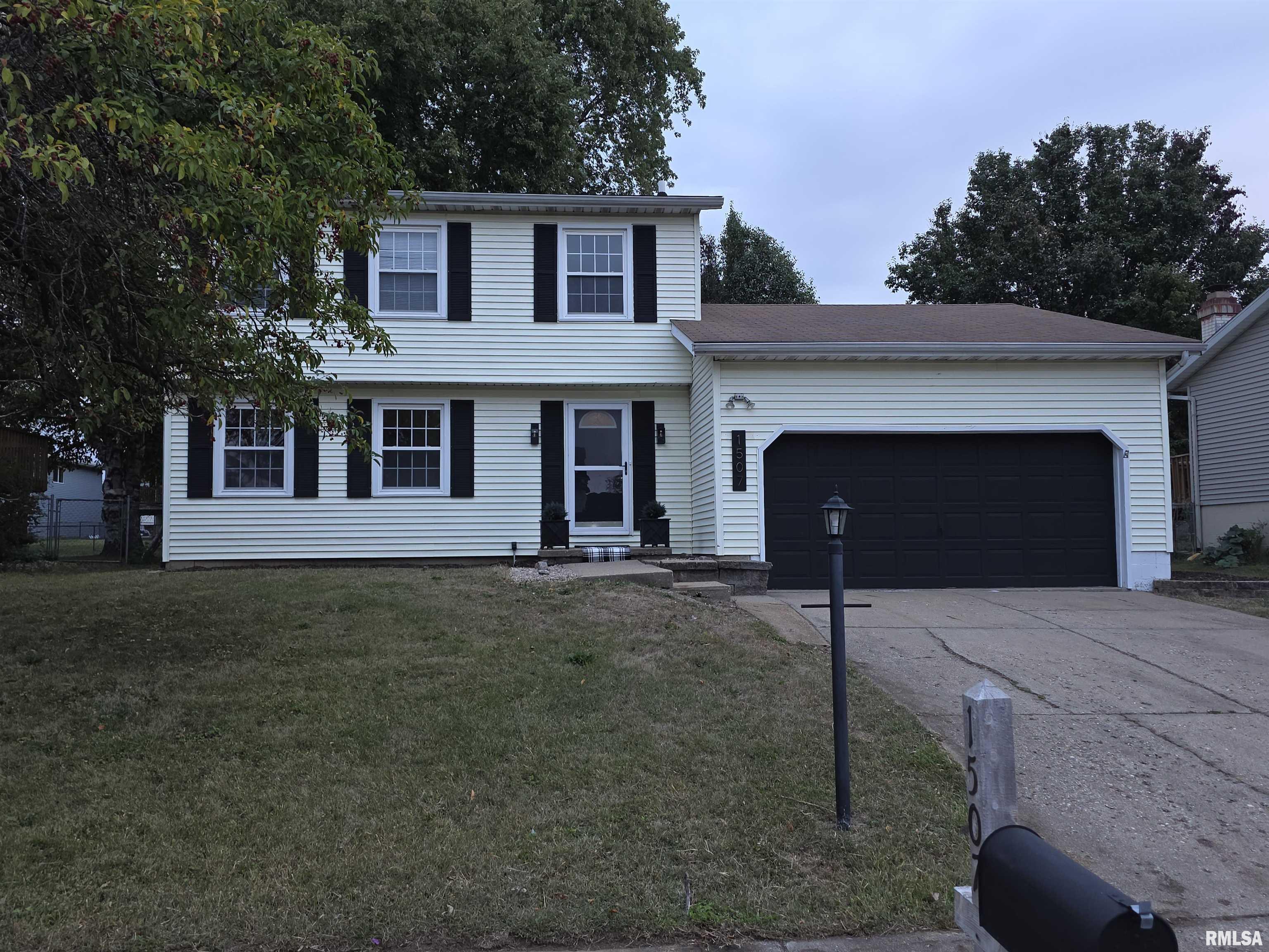 1507 West Queens Court Road Peoria, IL 61614 - Photo 52 of 53