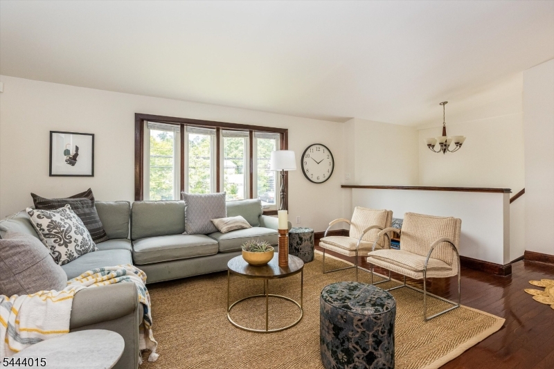 373 Orange Road Montclair, NJ 07042 - Photo 7 of 40