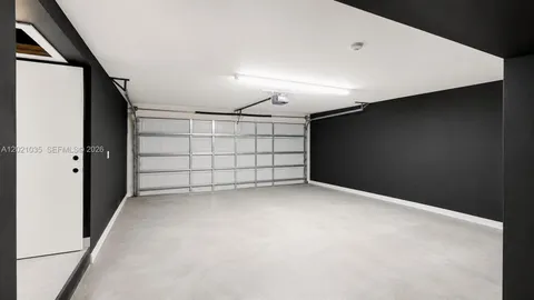 $1,900,000 | 2765 Northeast 35th Drive, Fort Lauderdale, FL 33308