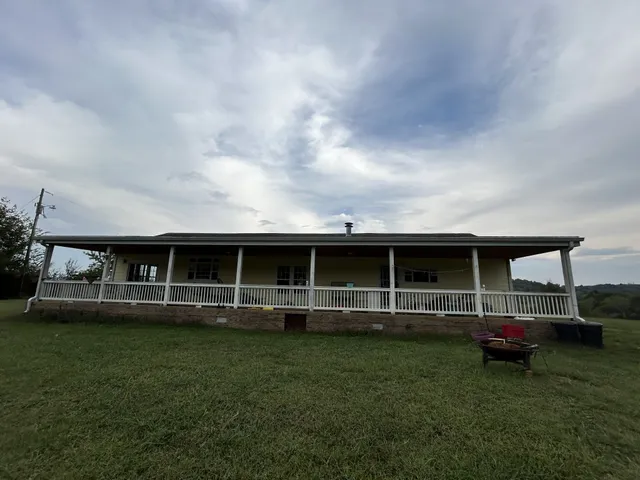 $1,200,000 | 2903 Dunlap Road, Duck River, TN 38454