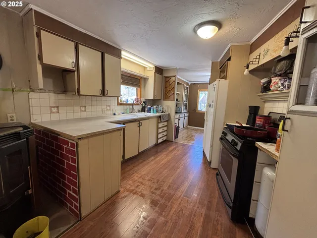 $199,000 | 34953 Tiller Trail Highway, Tiller, OR 97484