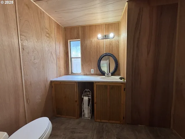 $199,000 | 34953 Tiller Trail Highway, Tiller, OR 97484