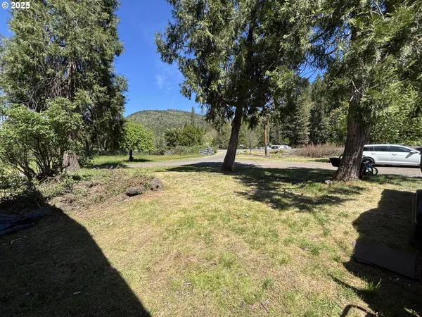 $199,000 | 34953 Tiller Trail Highway, Tiller, OR 97484