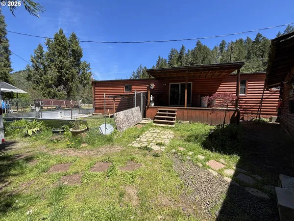 $199,000 | 34953 Tiller Trail Highway, Tiller, OR 97484